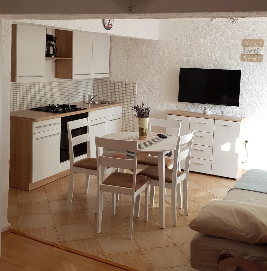 Apartments Barbara Senj  Dış mekan fotoğraf